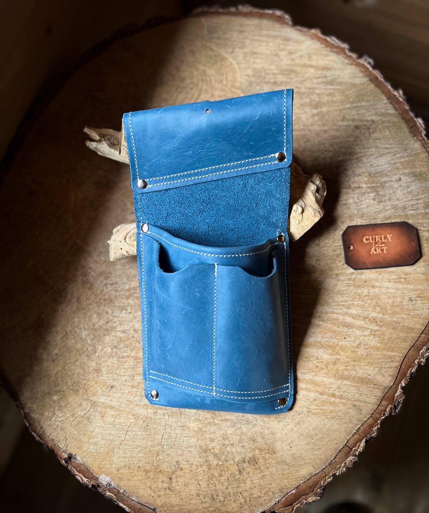 Werkzeugtasche Leder – Allroundmodell 2 rechts – Werkzeuggürtel Leder