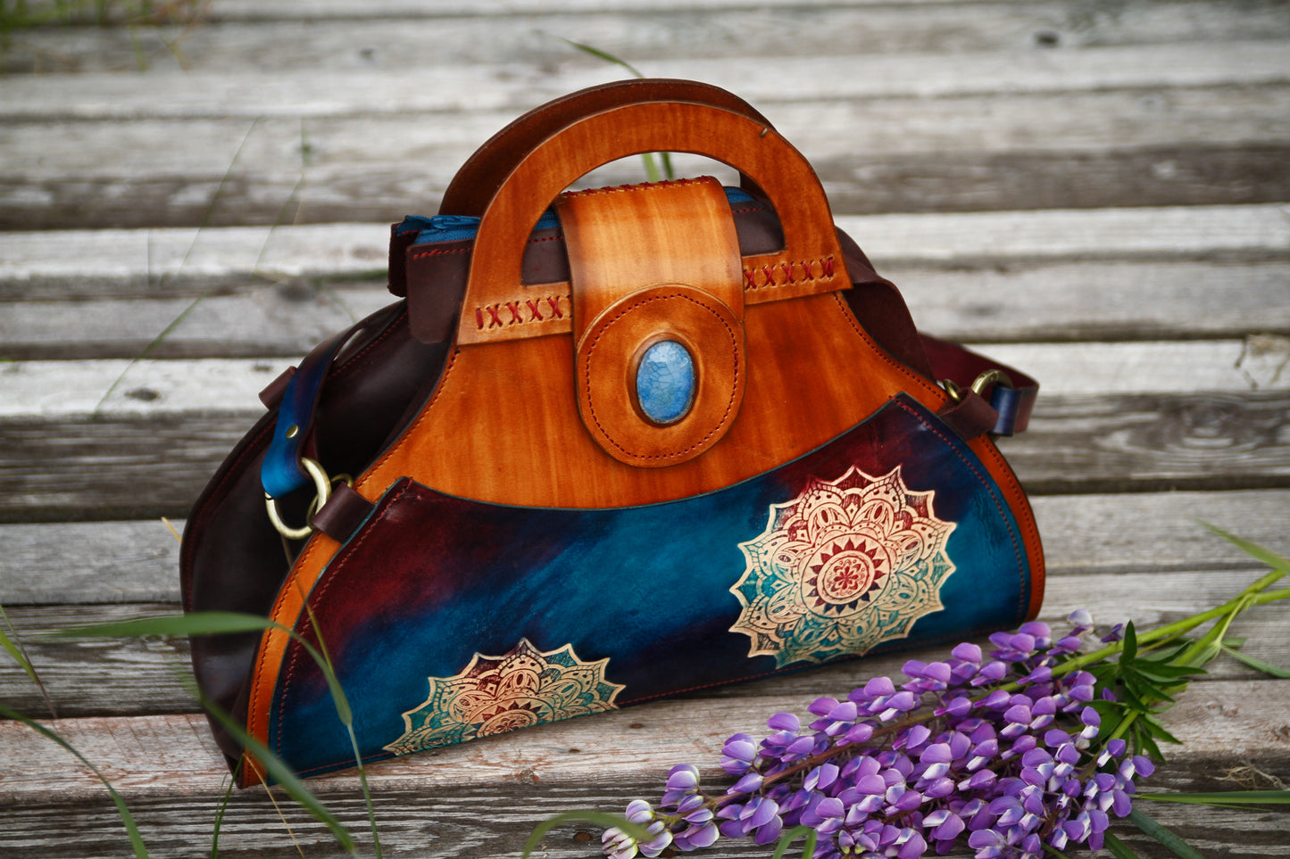 Handtasche „Freya“ – einzigartig & individuell gefertigt
