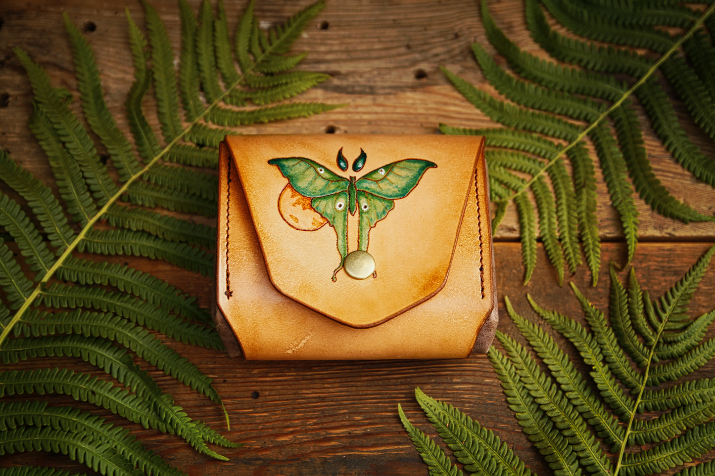 Liten Luna-plånbok "Green Luna Moth", läderplånbok