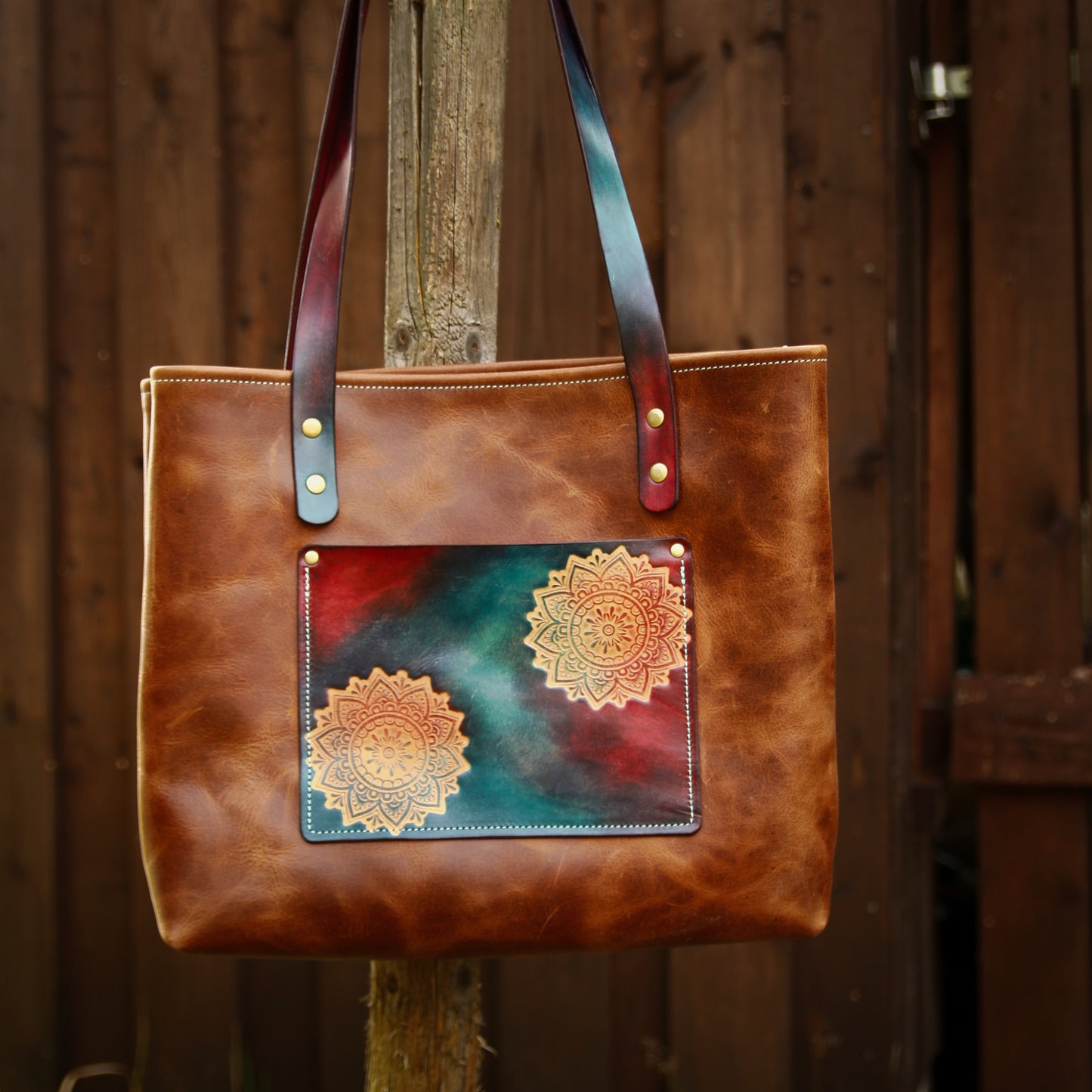 Mandala • Lädershopper • med innerficka • Shopperväska