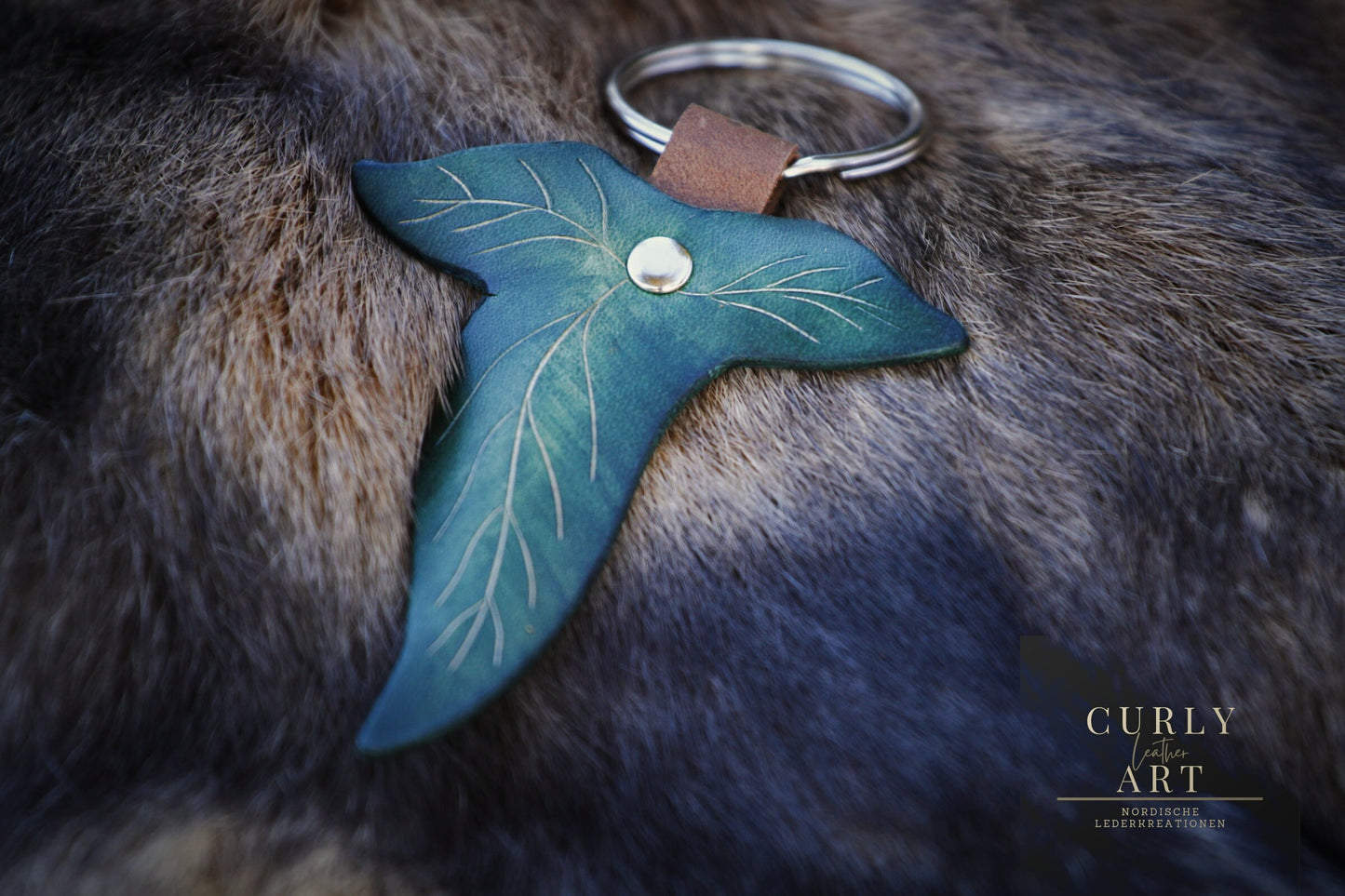 Lord of the Rings Elven Leaf Leather Keyring