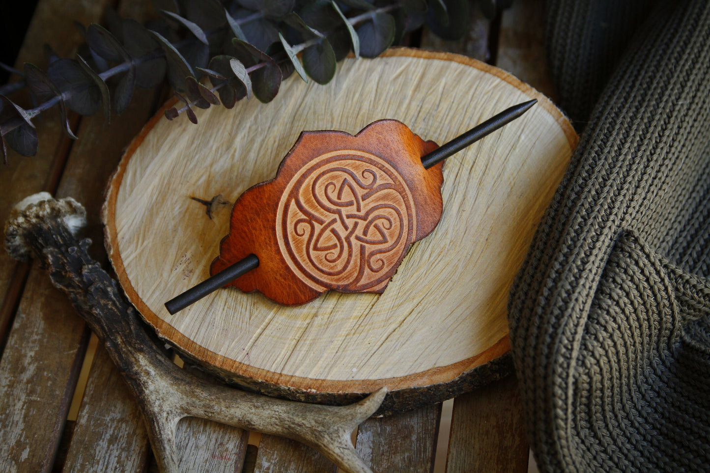 Barrette with bar, hairpin wood, celtic knot