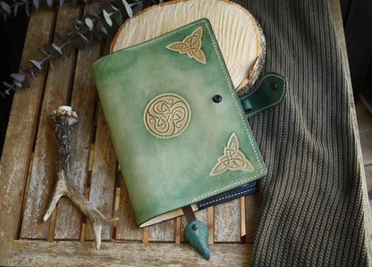Handmade book cover with Celtic knot - notebook A5 leather - travel diary leather - book cover leather - A5 pad