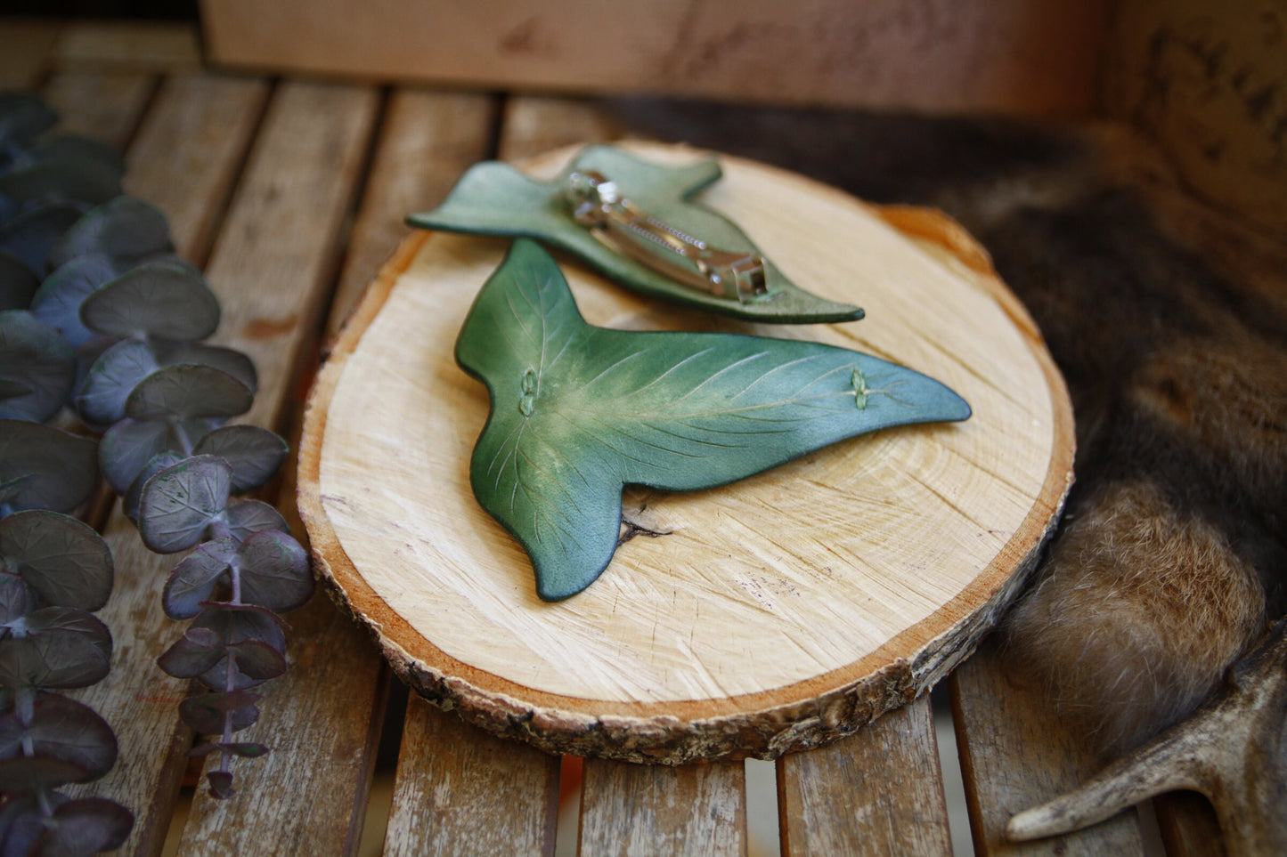 Elven leaf hair clips made of leather/hair clips/hair clip leather/hair accessories leather/hair clip large/Lord of the Rings